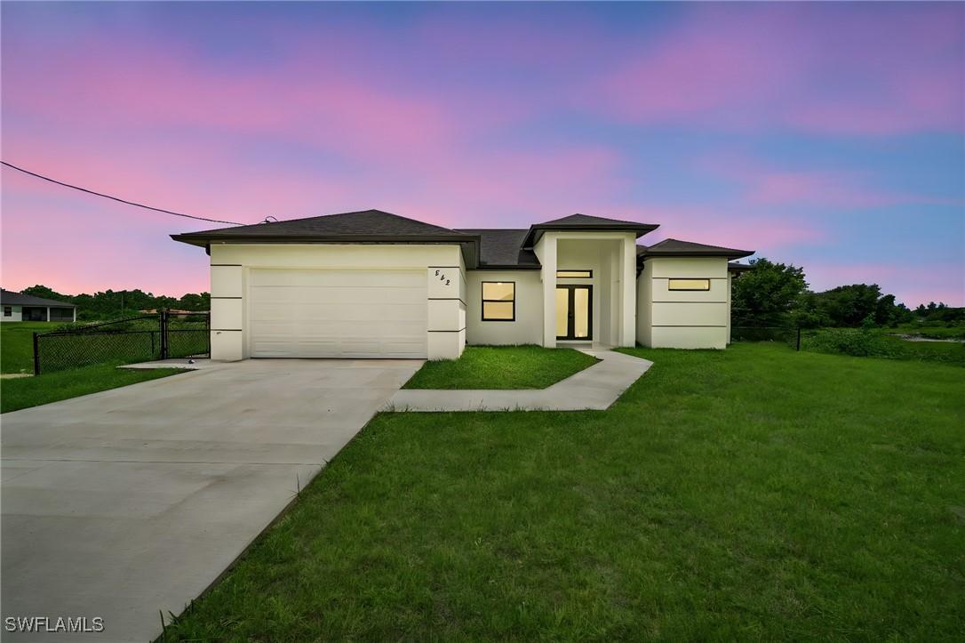 542 Raintree St., Lehigh Acres, FL 33974
