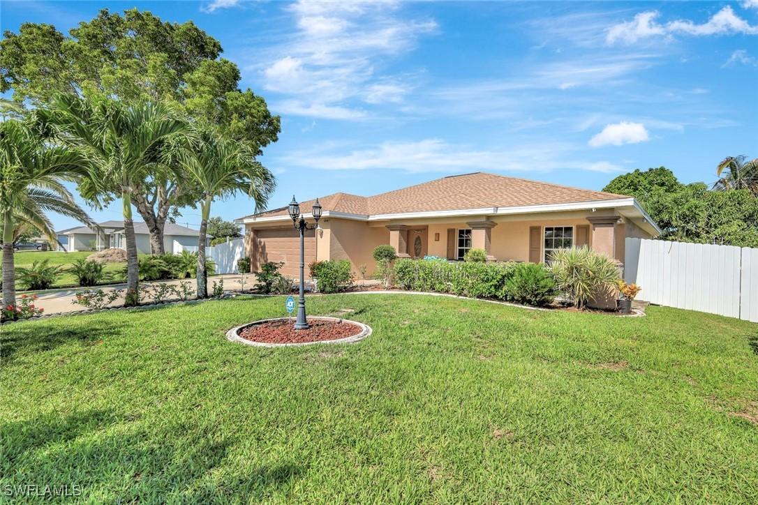 1206 NE 5th Ave., Cape Coral, FL 33909