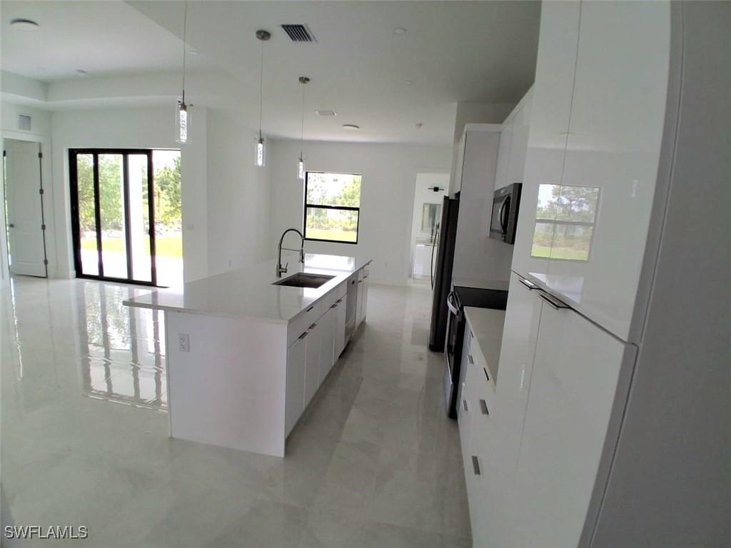 1403 Wagner Ave., Lehigh Acres, FL 33972