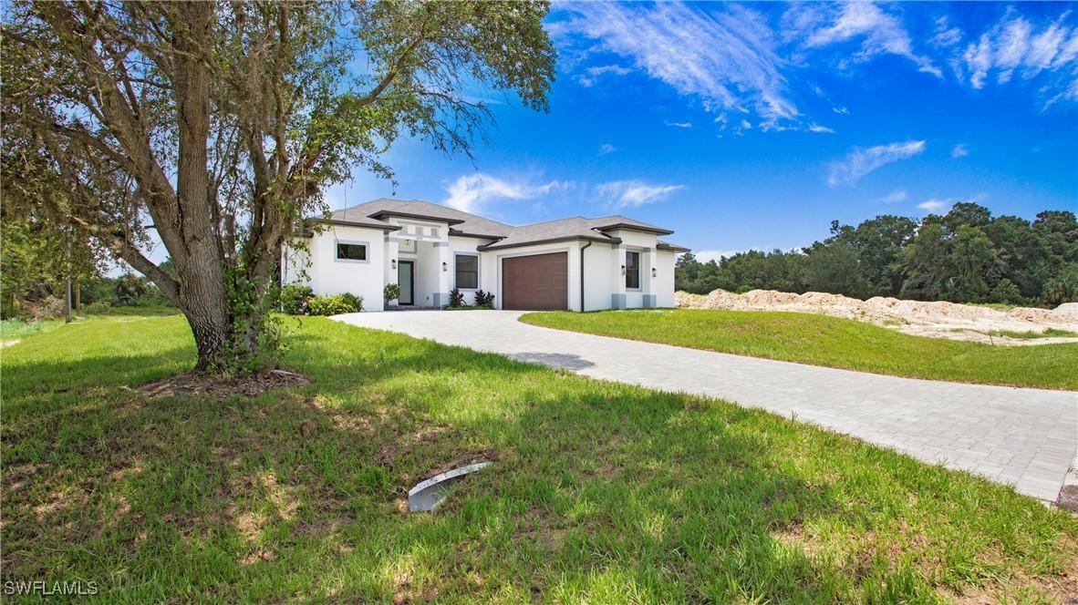 1809 Monroe Ave., Lehigh Acres, FL 33972