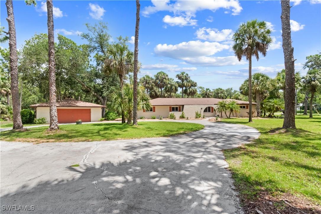 18381 Panther Trail Ln., North Fort Myers, FL 33917
