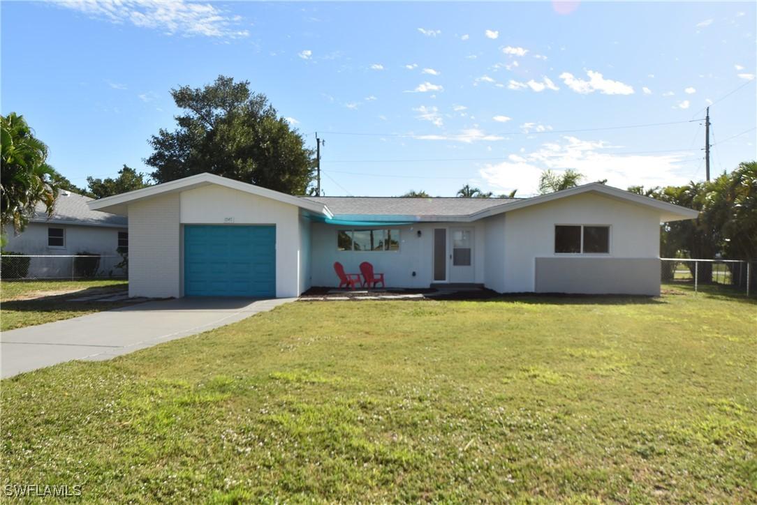 1742 Bikini Ct., Cape Coral, FL 33904