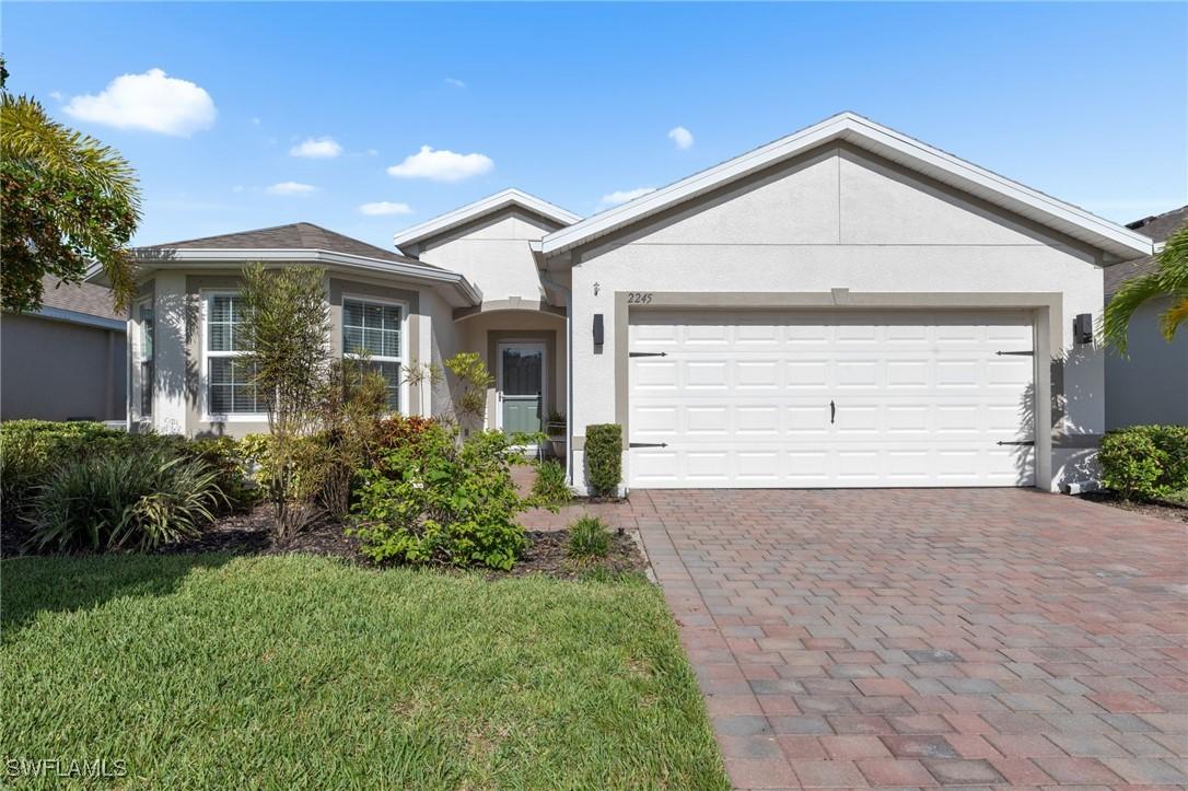 2245 Pigeon Plum Way, North Fort Myers, FL 33917