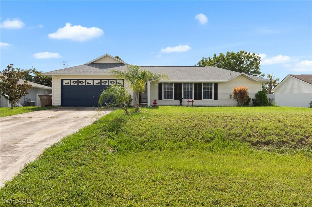 3911 SW 11th Pl., Cape Coral, FL 33914