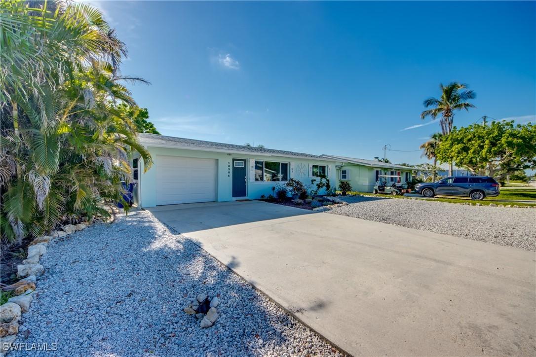 16304 Buccaneer St., Bokeelia, FL 33922