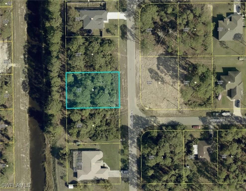 852 Anaconda Ave., Lehigh Acres, FL 33974