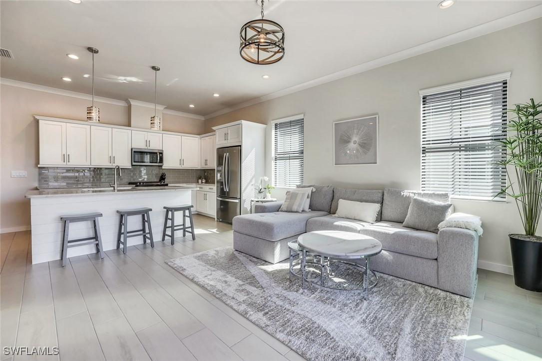 14712 Kingfisher Loop, Naples, FL 34120