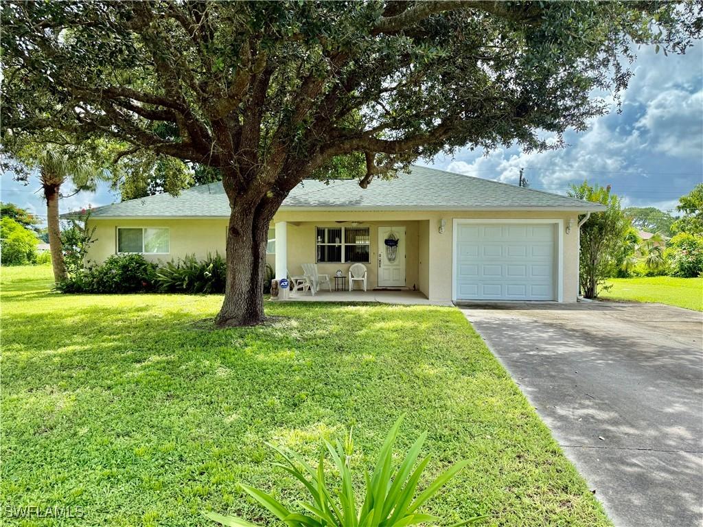 16 Louisiana Rd., Lehigh Acres, FL 33936