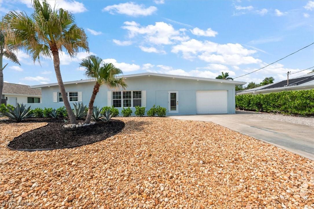 8336 Lagoon Rd., Fort Myers Beach, FL 33931