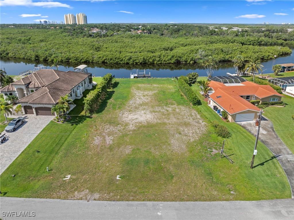 4947 Riverside Dr., Estero, FL 33928