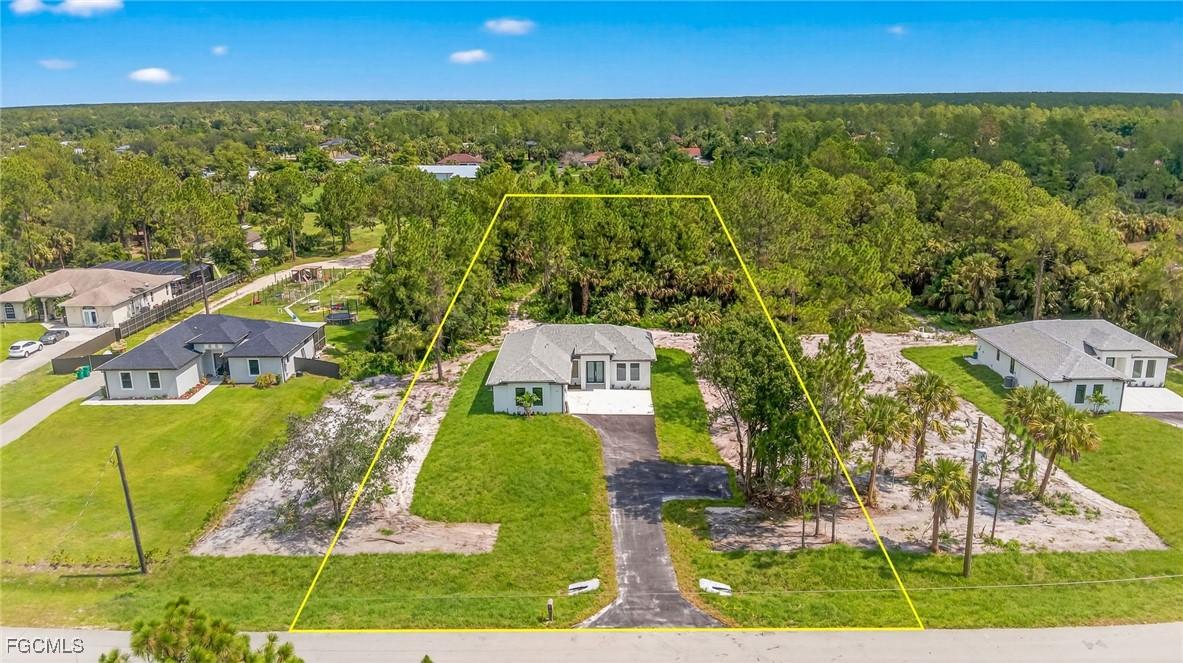 2717 10th Ave., Naples, FL 34117