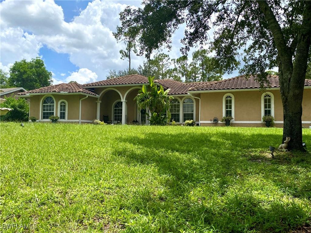 291 Everglades Blvd., Naples, FL 34120