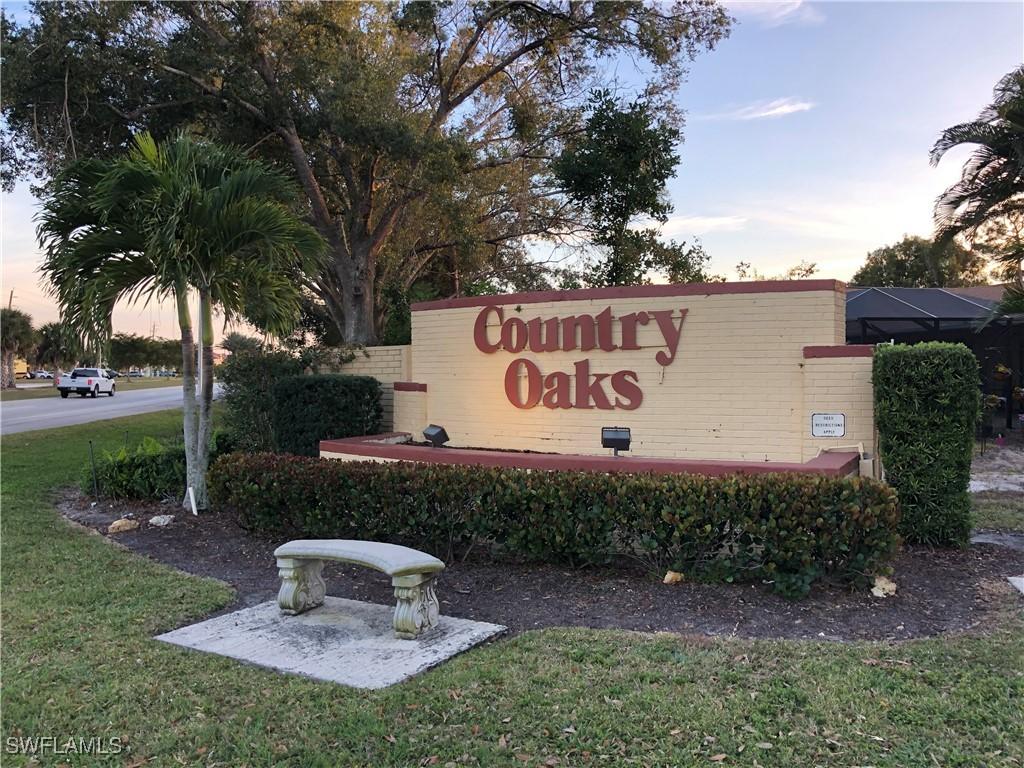 9911 Country Oaks Dr., Fort Myers, FL 33967