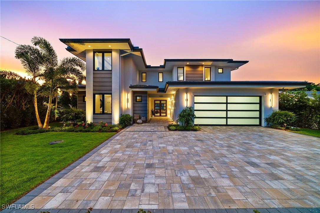 1261 13th Ave., Naples, FL 34102