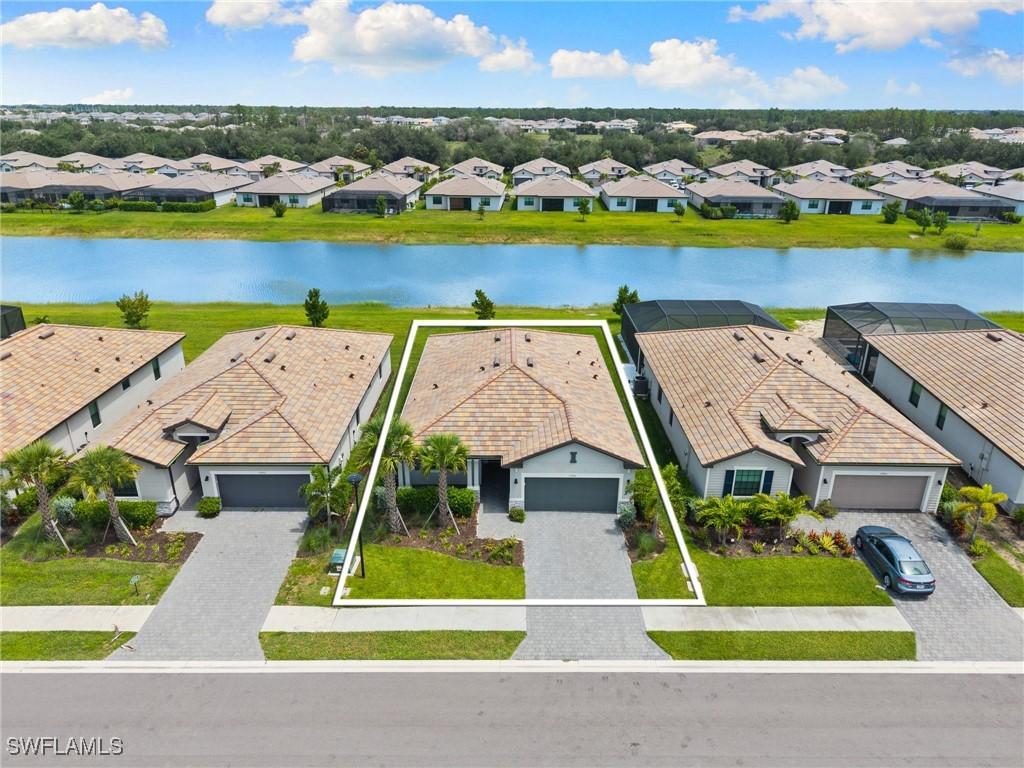 13956 Hunter Oak Dr., Fort Myers, FL 33913