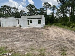 173 Blakely Ave., Lehigh Acres, FL 33974