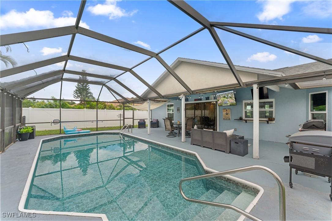 420 SE 10th Ave., Cape Coral, FL 33990