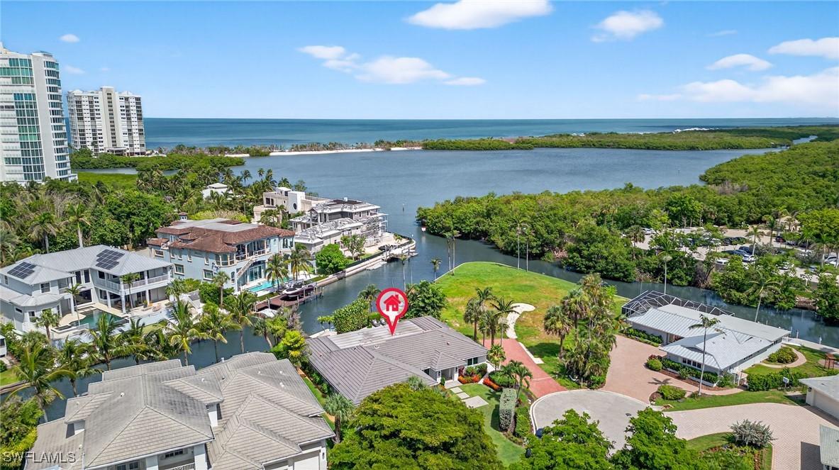 5215 Seashell Ave., Naples, FL 34103