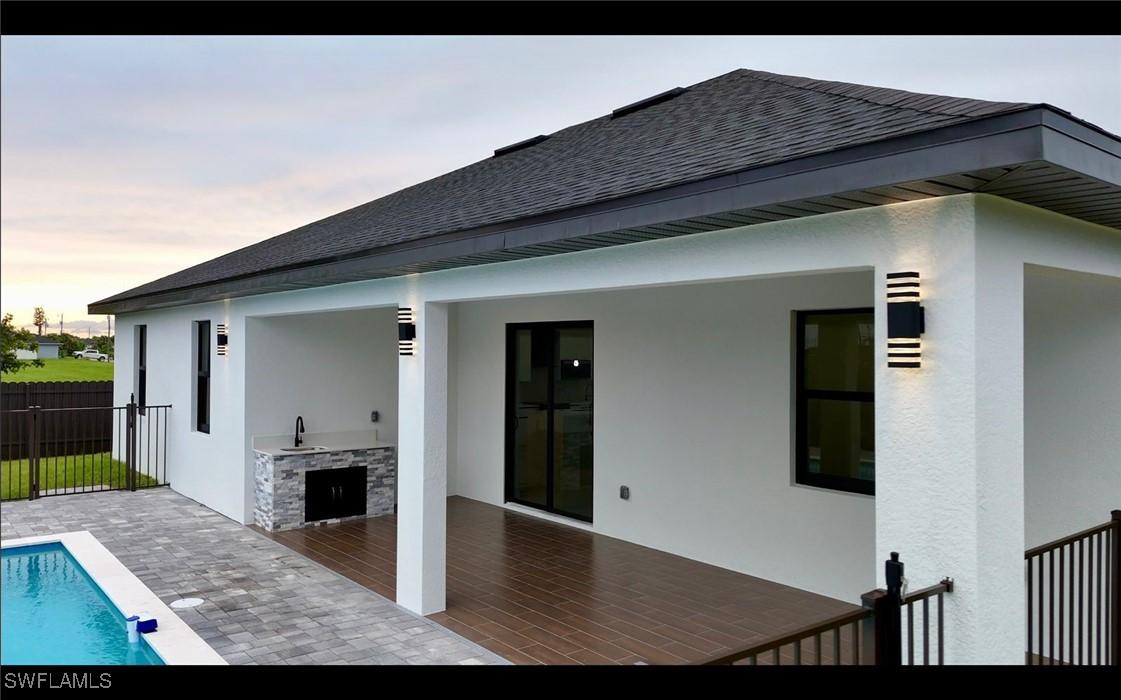 2126 NE 26th St., Cape Coral, FL 33909