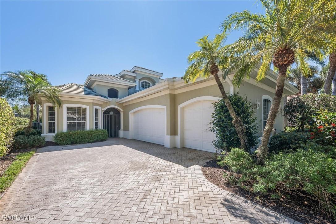 5072 Kensington High St., Naples, FL 34105