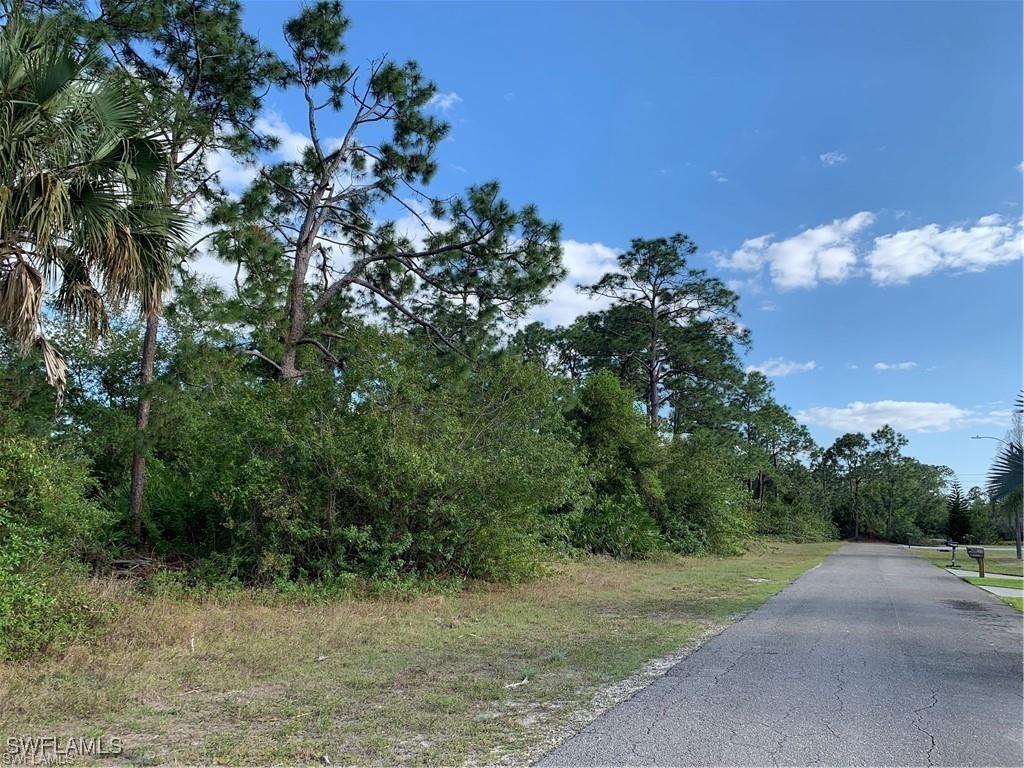 202 Gerald Ave., Lehigh Acres, FL 33971