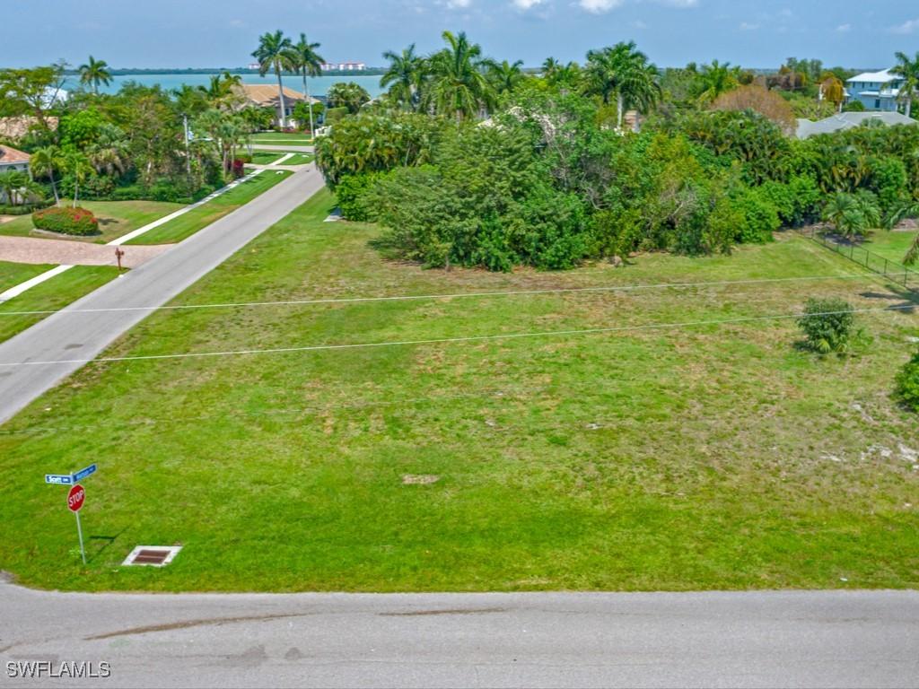 801 Scott Dr., Marco Island, FL 34145