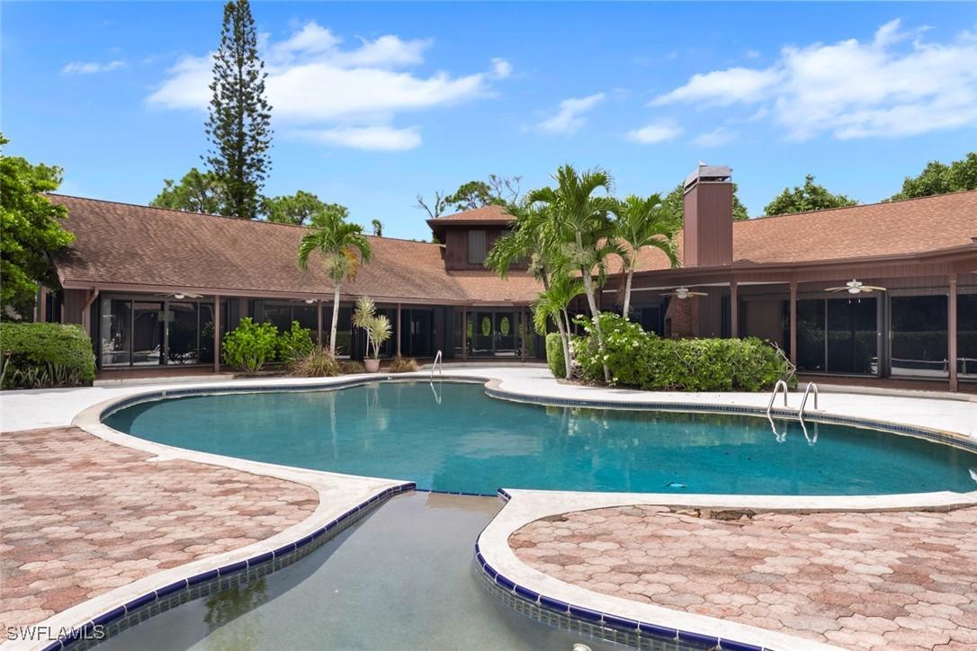 117 North St., Naples, FL 34108