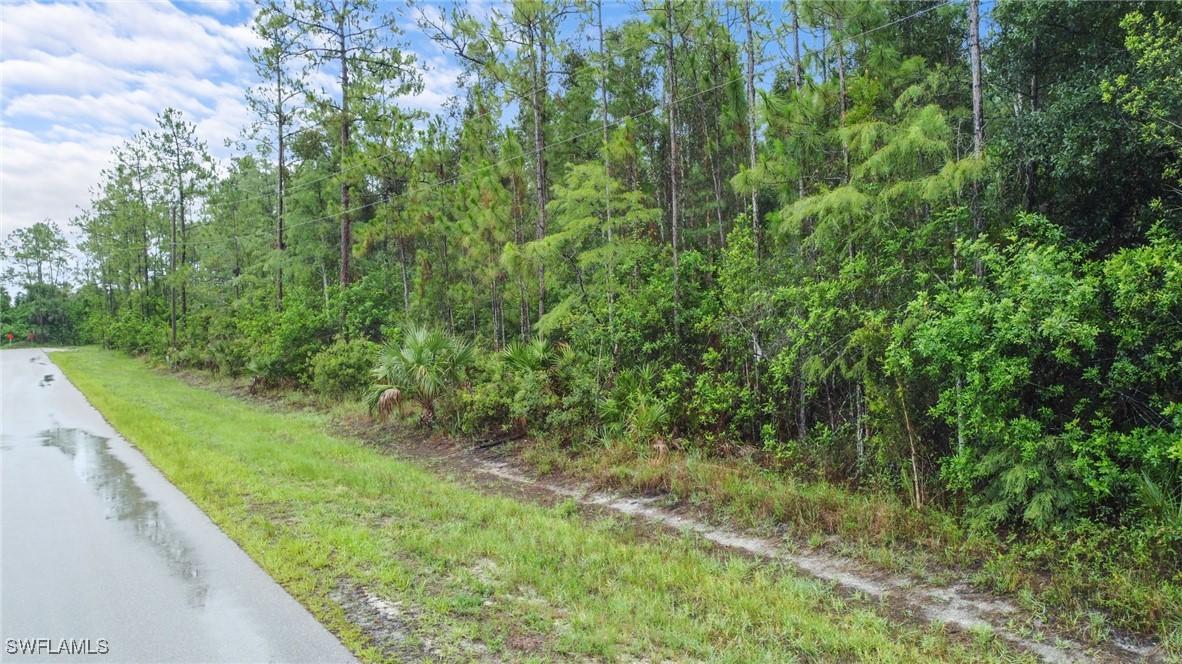 2nd Ave., Naples, FL 34120