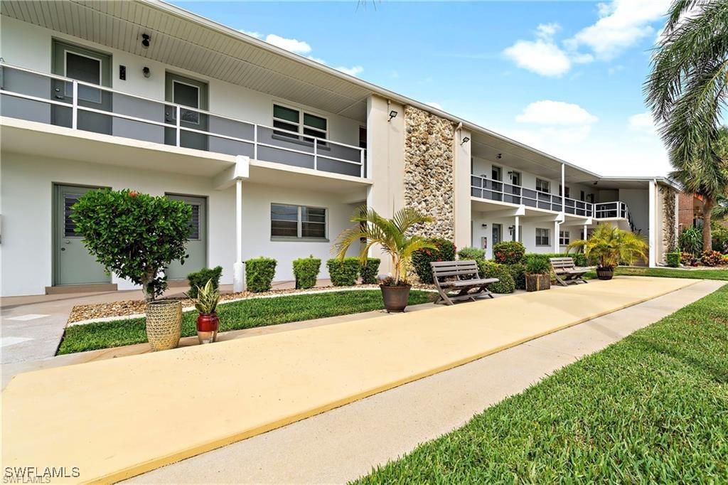 708 Victoria Dr. #208, Cape Coral, FL 33904