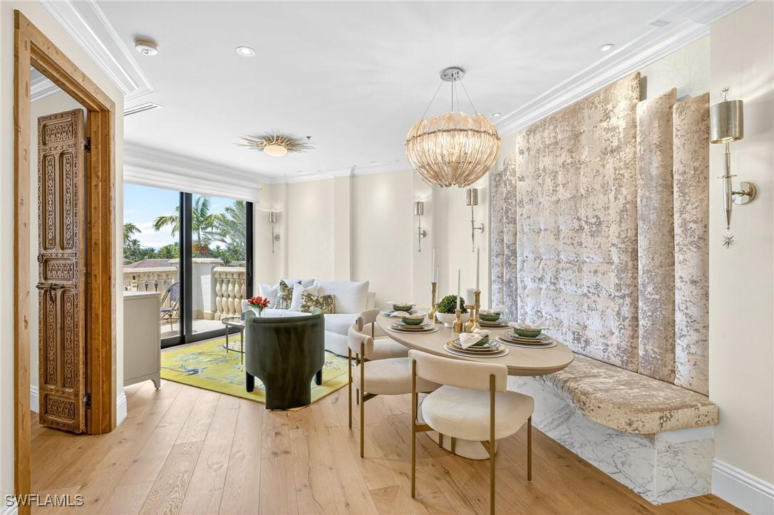 365 5th Ave. #304, Naples, FL 34102