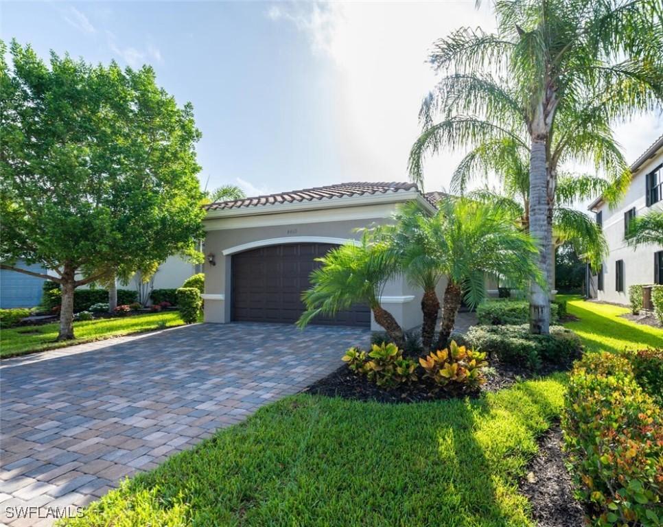 4462 Crimson Ave., Naples, FL 34119