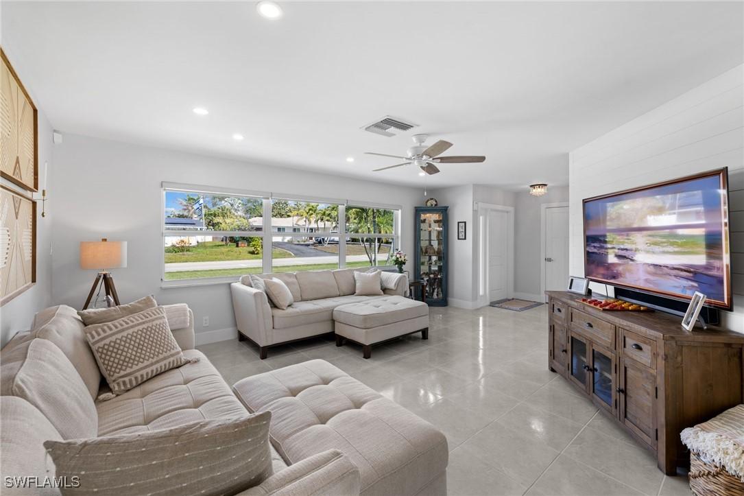 1252 Pompei Ln., Naples, FL 34103