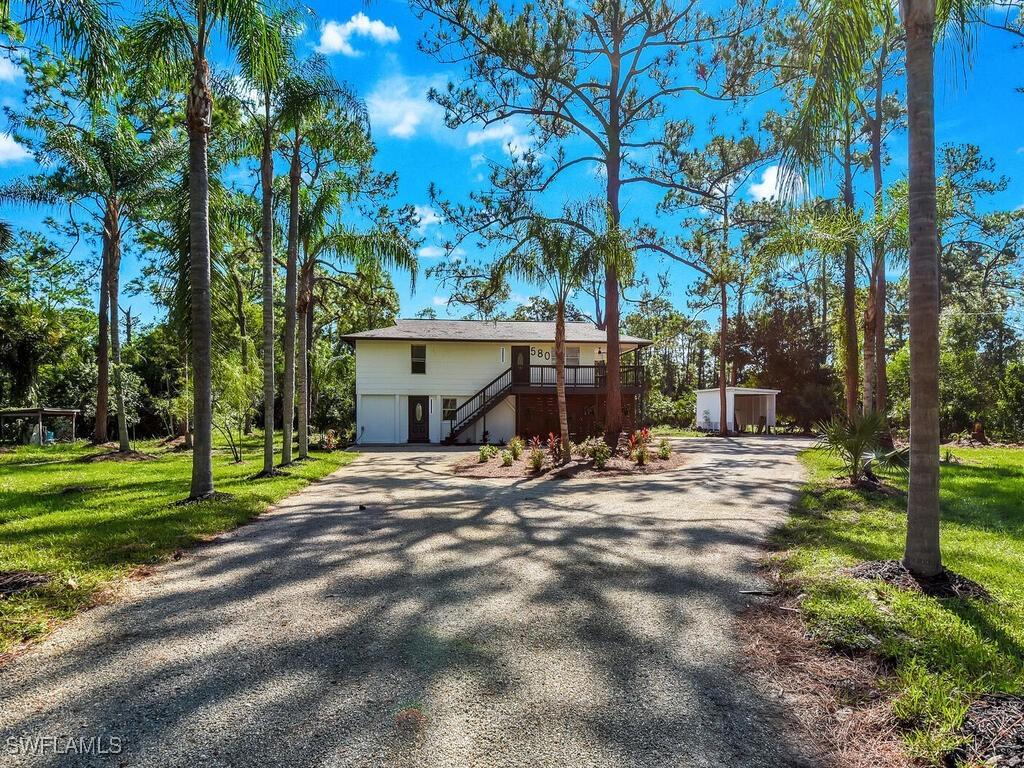 580 7th St., Naples, FL 34117