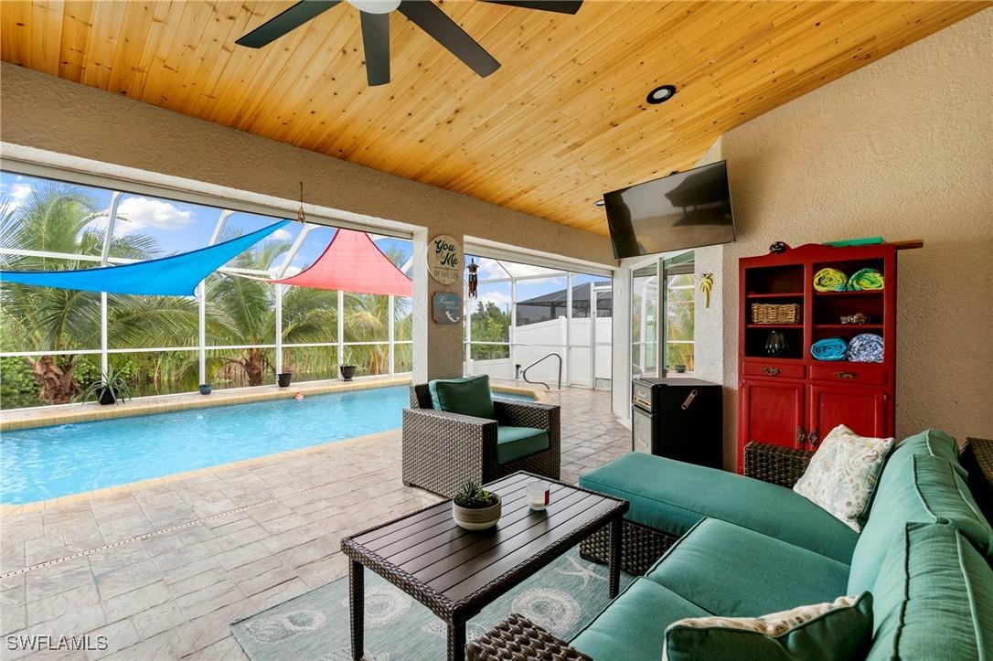 1004 NW 12th Ave., Cape Coral, FL 33993