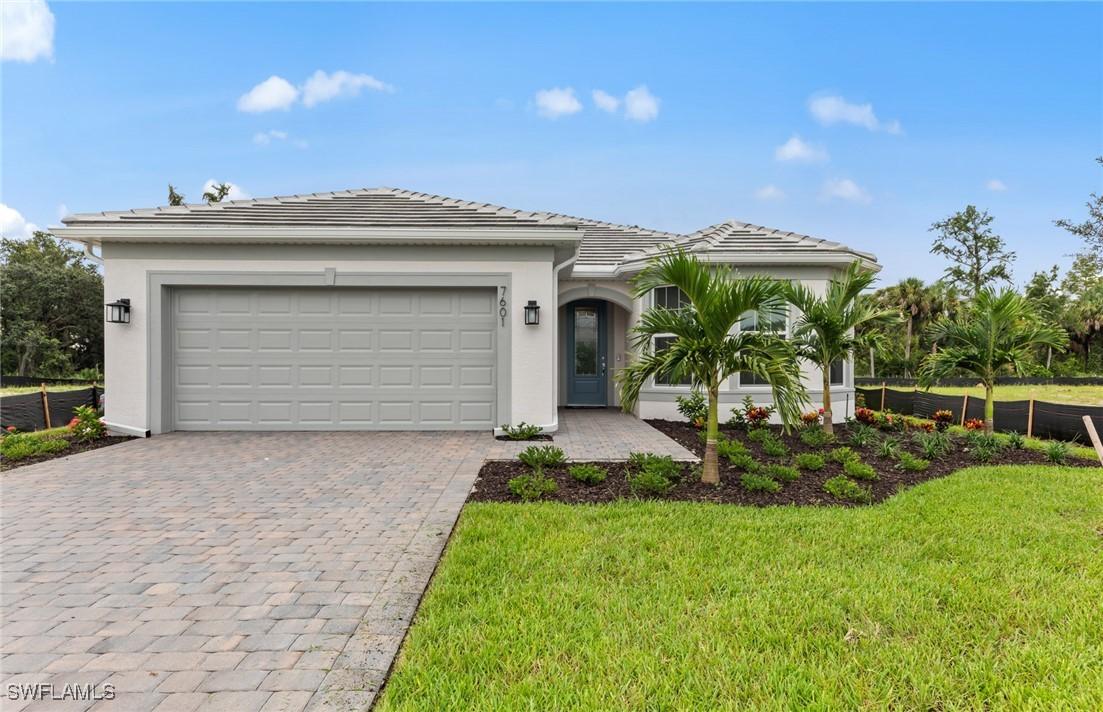 7601 Paradise Tree Dr., North Fort Myers, FL 33917