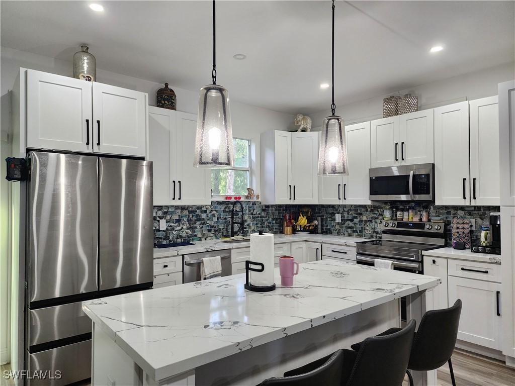 4045 34th Ave., Naples, FL 34117