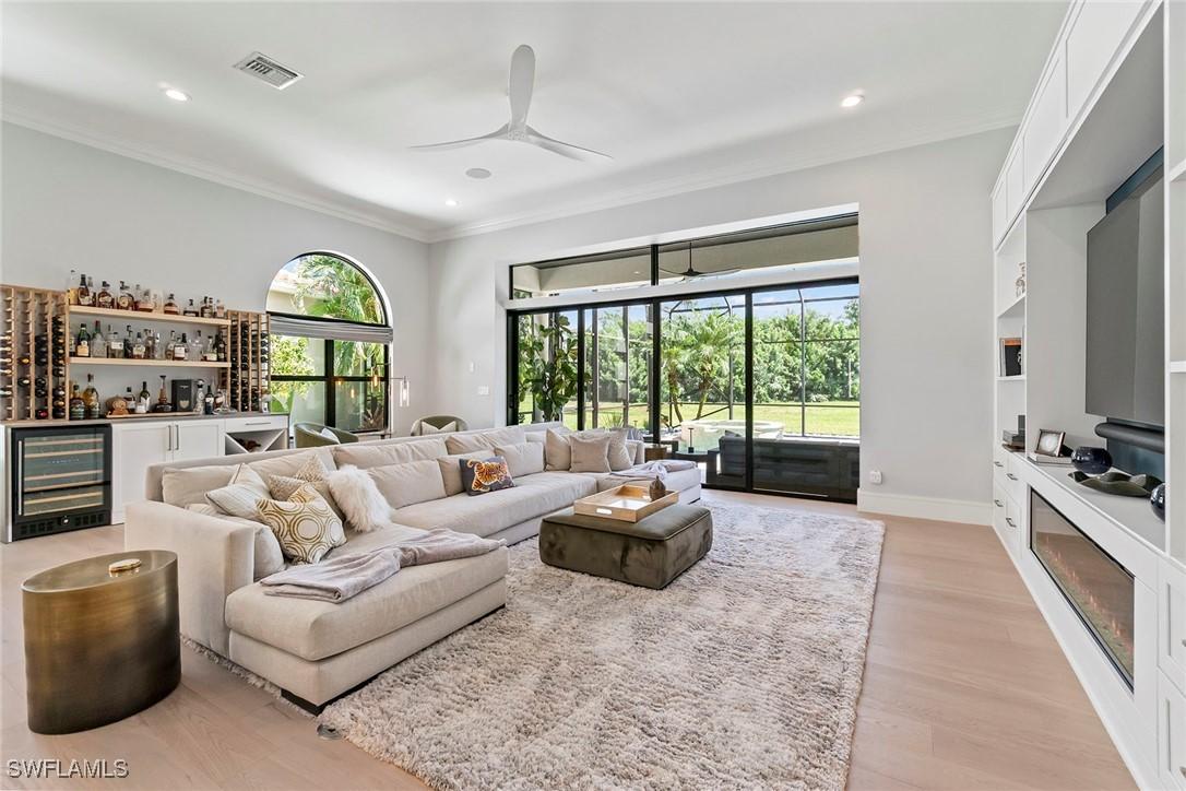 4906 Baybridge Blvd., Estero, FL 33928