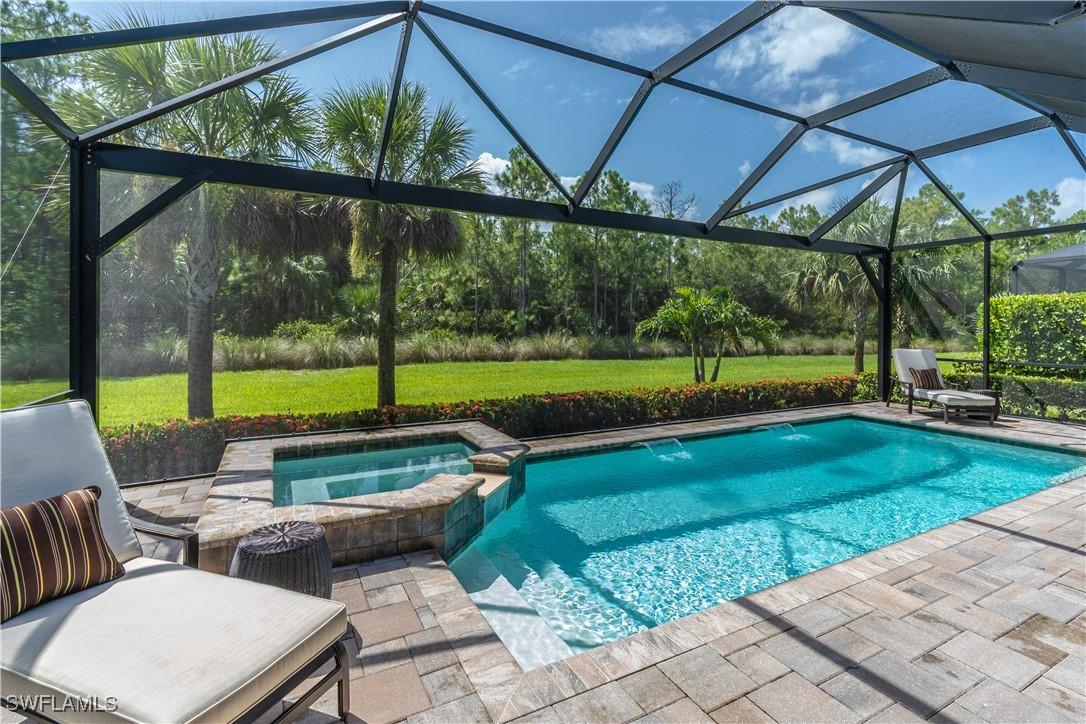 6870 Winding Cypress Dr., Naples, FL 34114