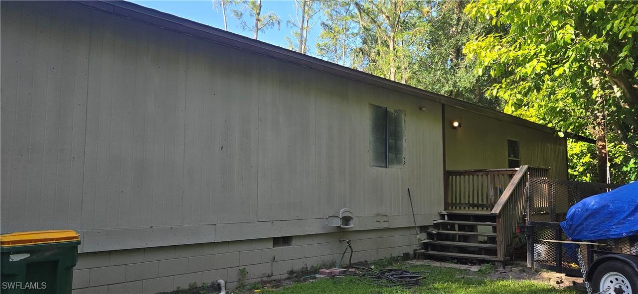 1330 27th St., Naples, FL 34117