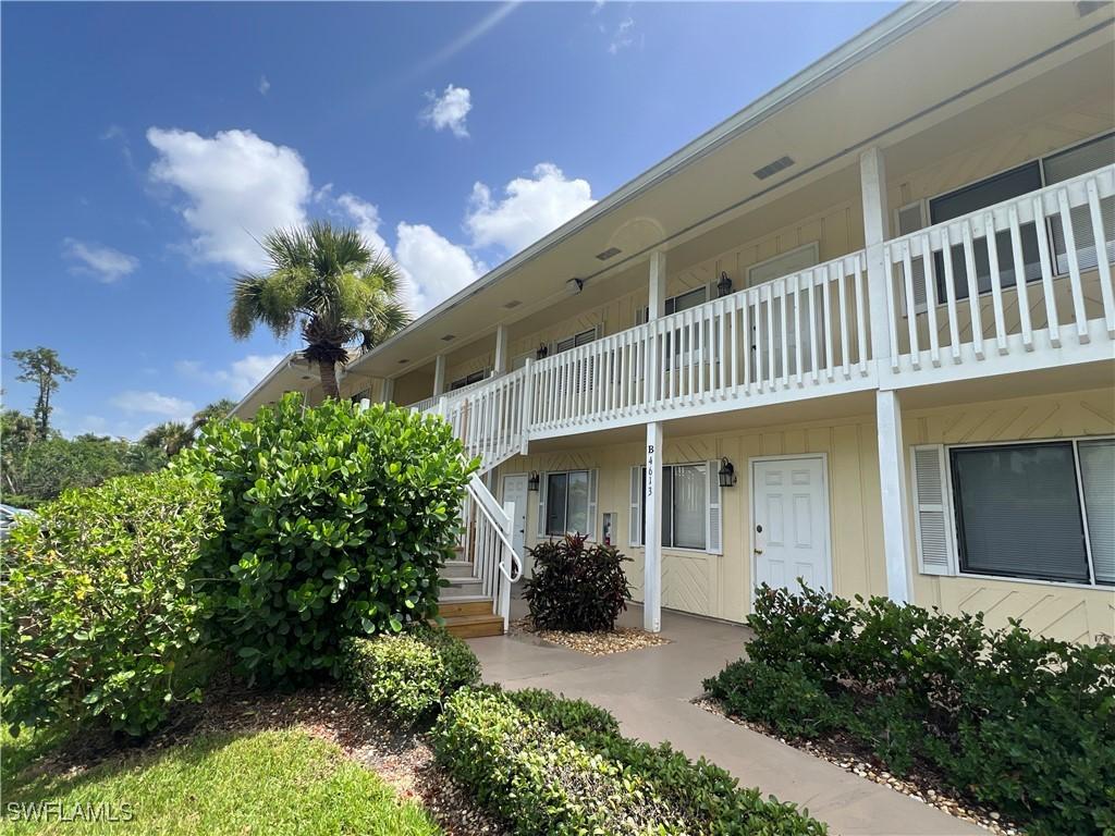 4613 Bayshore Dr. #B7, Naples, FL 34112