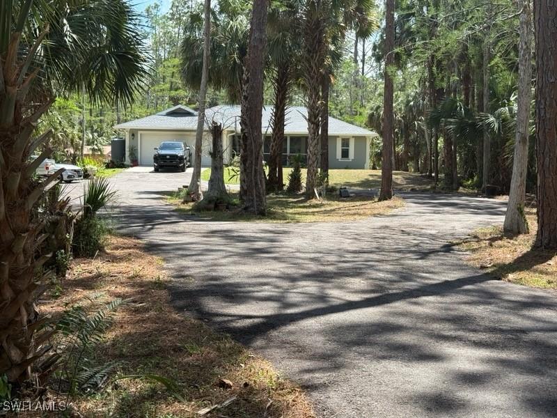 420 20th Ave., Naples, FL 34120