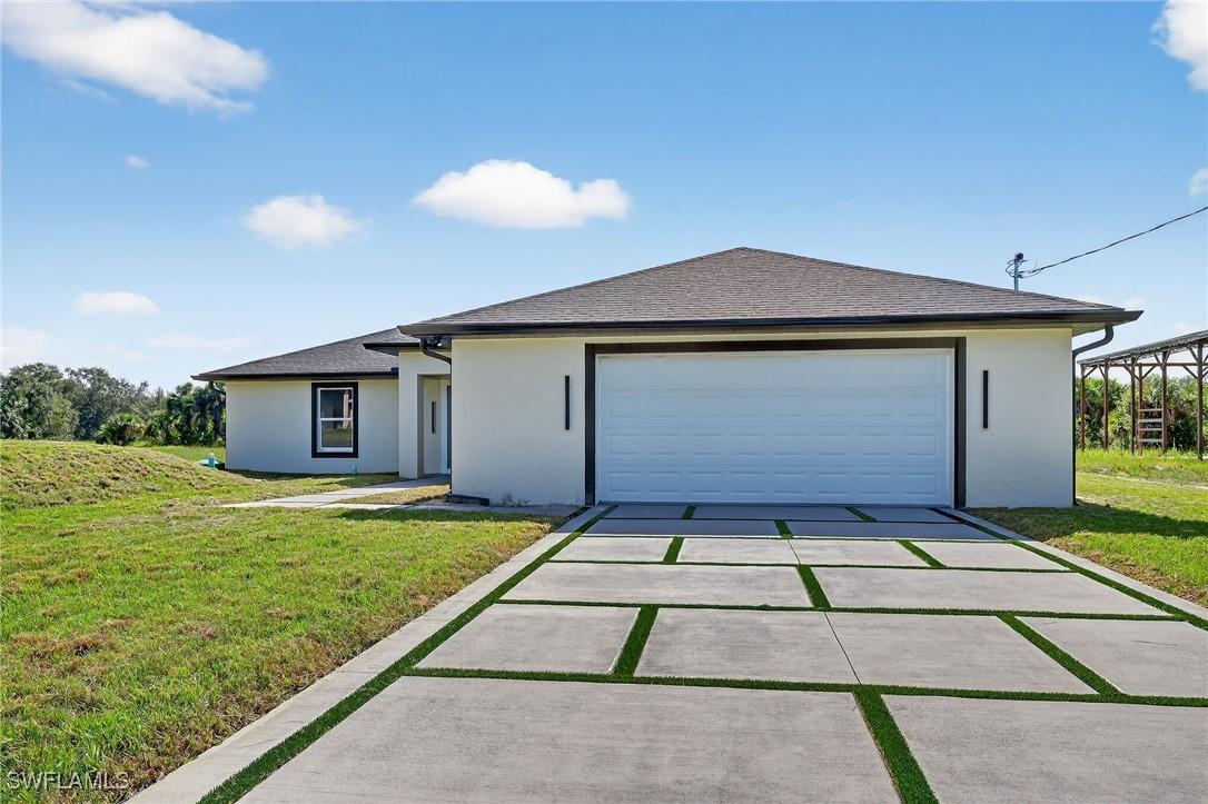 1706 Leroy Ave., Lehigh Acres, FL 33972