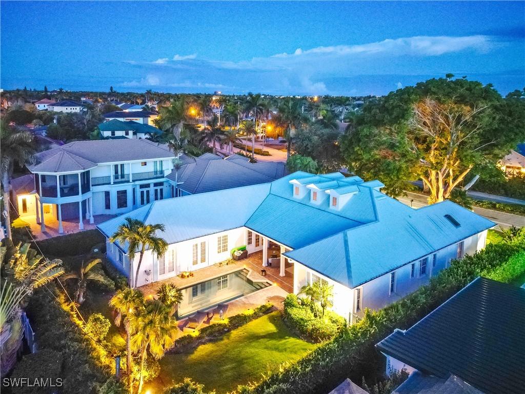 505 Harbour Dr., Naples, FL 34103