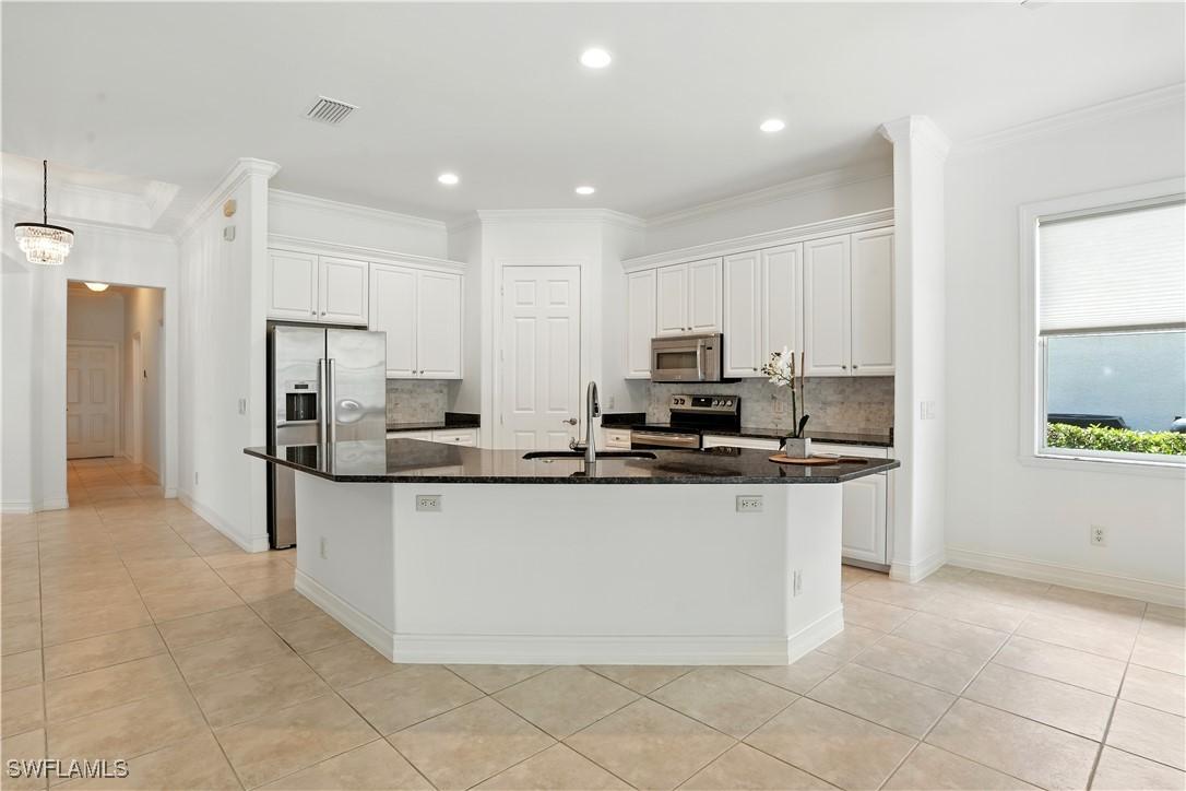 12560 Wildcat Cove Cir, Estero, FL 33928