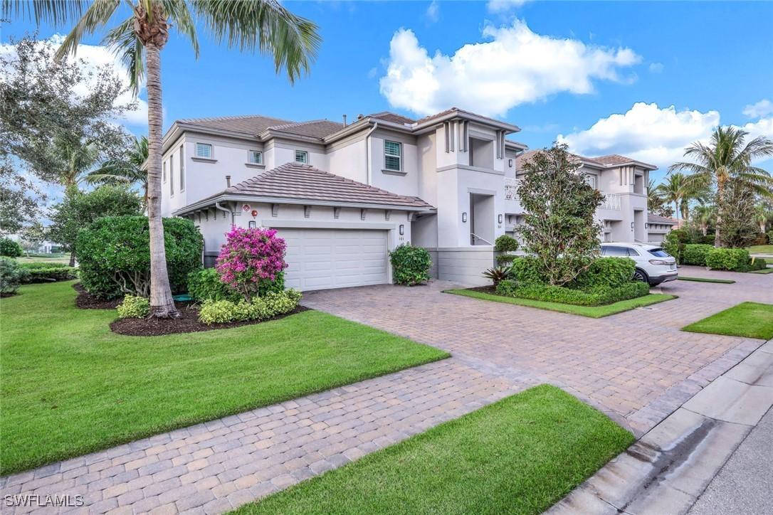 8050 Signature Club Cir. #101, Naples, FL 34113