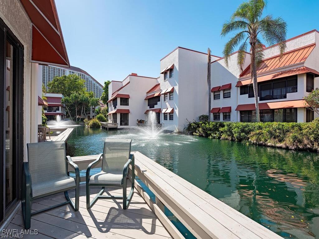 511 Serendipity Dr., Naples, FL 34108