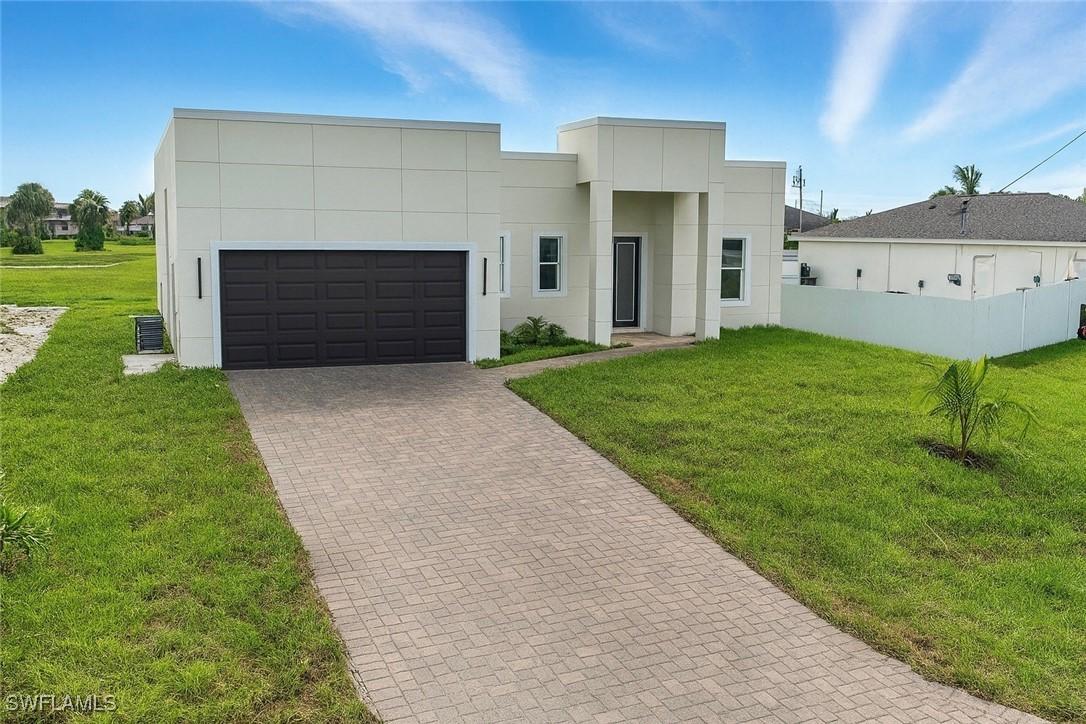 303 NW 26th Ave., Cape Coral, FL 33993