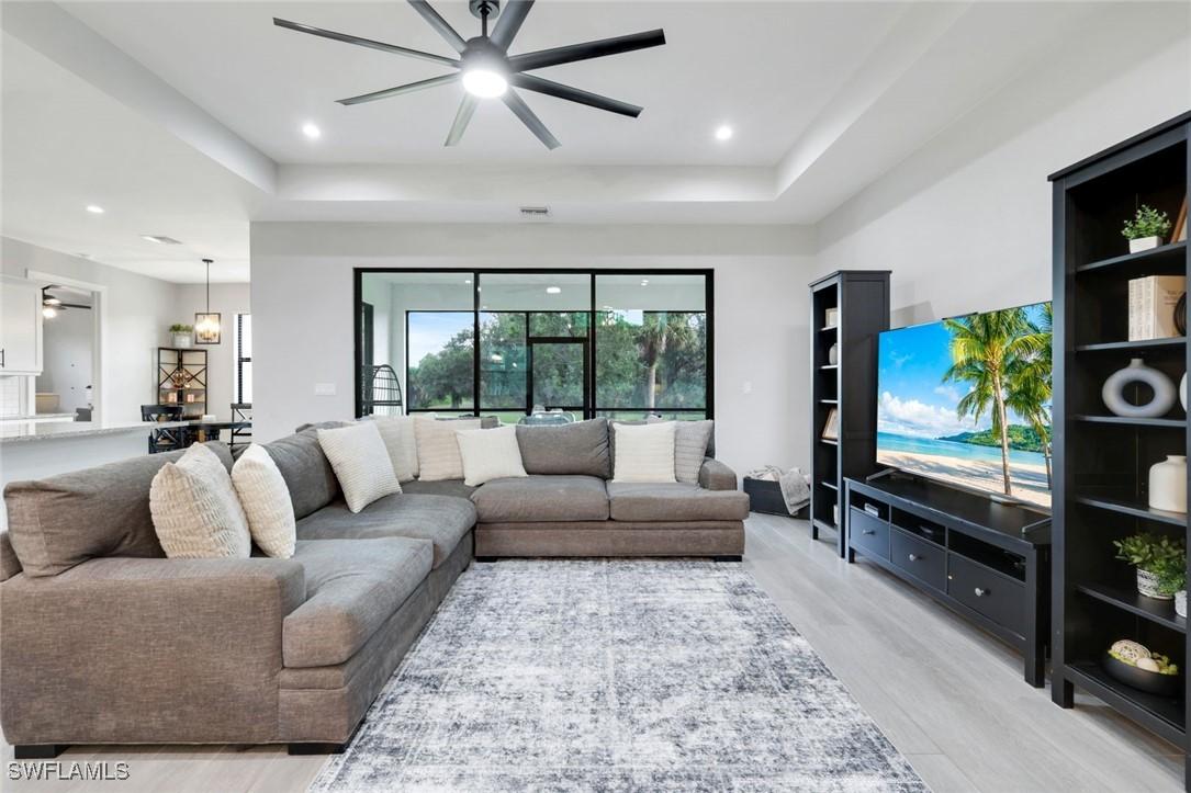 763 35th Ave., Naples, FL 34120