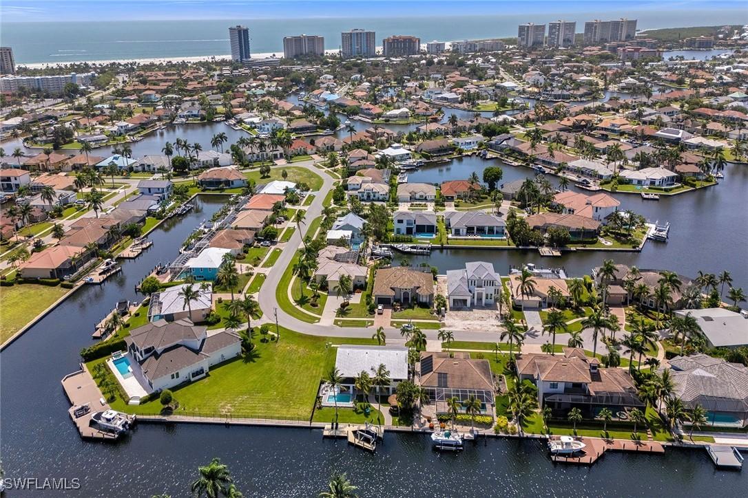 157 Snowberry Ct., Marco Island, FL 34145