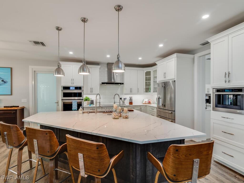 90 S Seas Ct., Marco Island, FL 34145